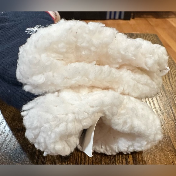 Women’s Navy Blue Santa Slipper Socks NWT Shoe size 2-12 - Picture 5 of 6